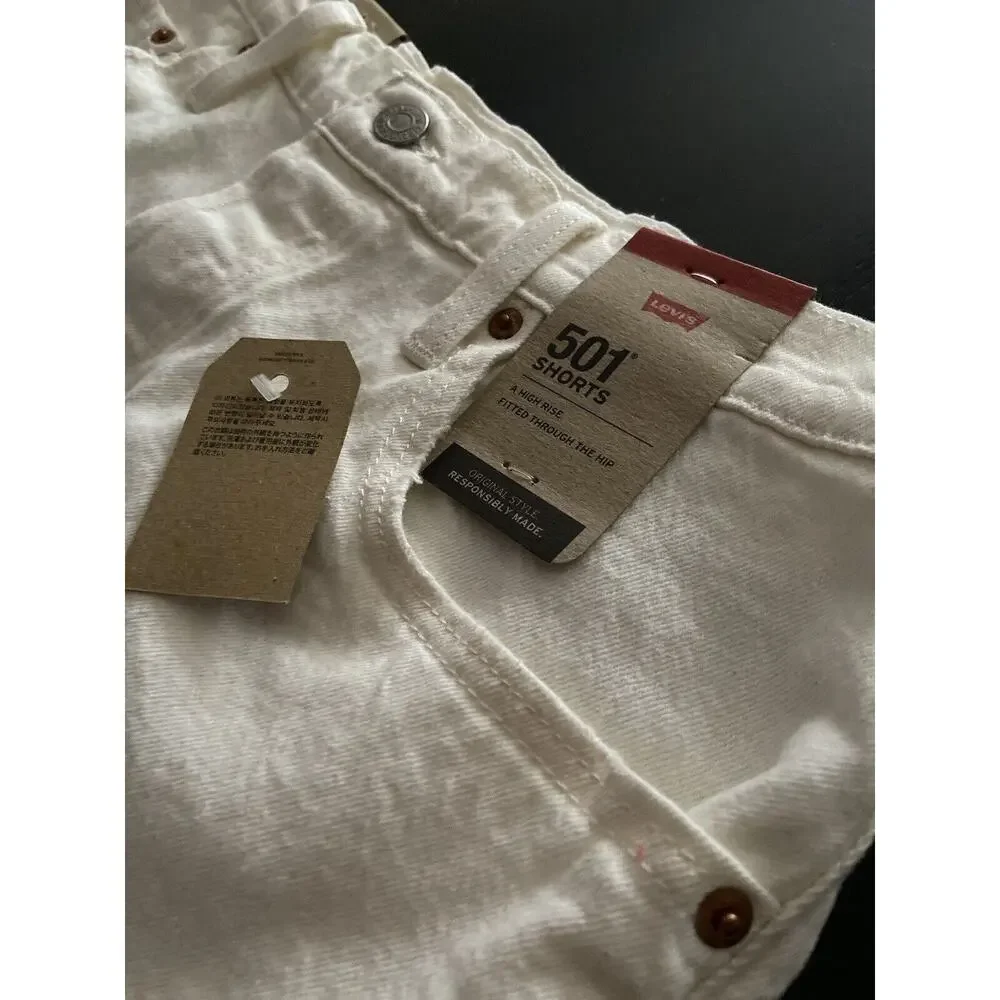 Ladies LEVI’S 501 High-Rise Button Fly Shorts sz 32 (NWT ) | Color: White